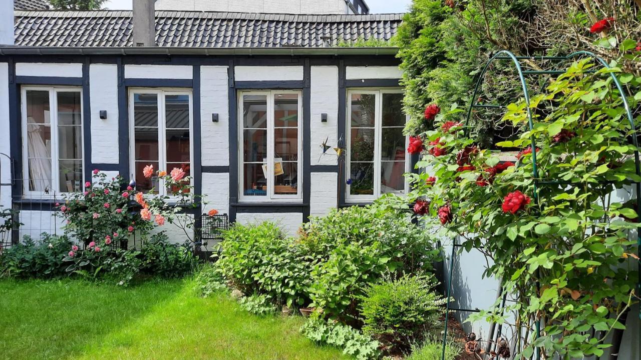 Apartmenthaus Lorbach Solingen Exterior photo
